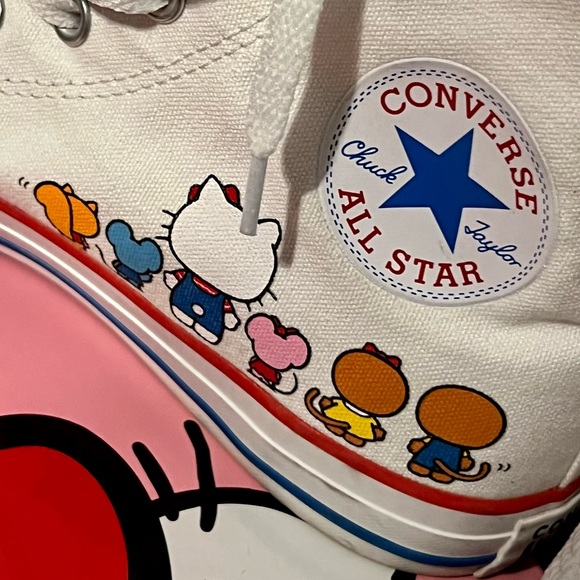 SOLD!!! Sz 8 Womens Converse Sanrio Hello Kitty Collab Hi Tops - Picture 12 of 14